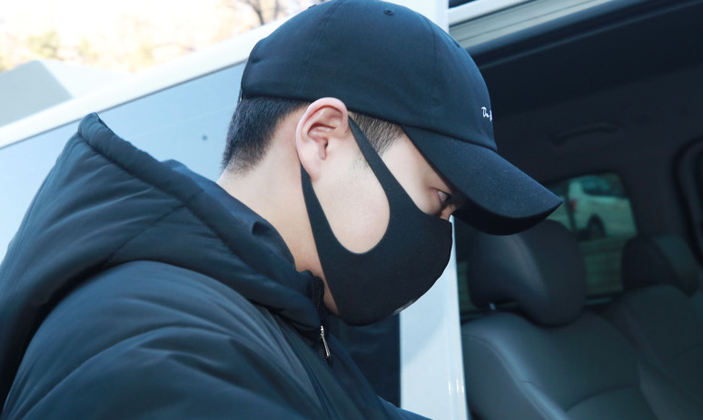 ‘윤창호법 연예인 1호’ 손승원, 무면허·뺑소니 혐의 구속기소