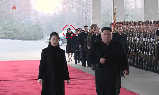 북한 김정은 방중에 ‘핵심 측근’ 동생 김여정 동행 확인
