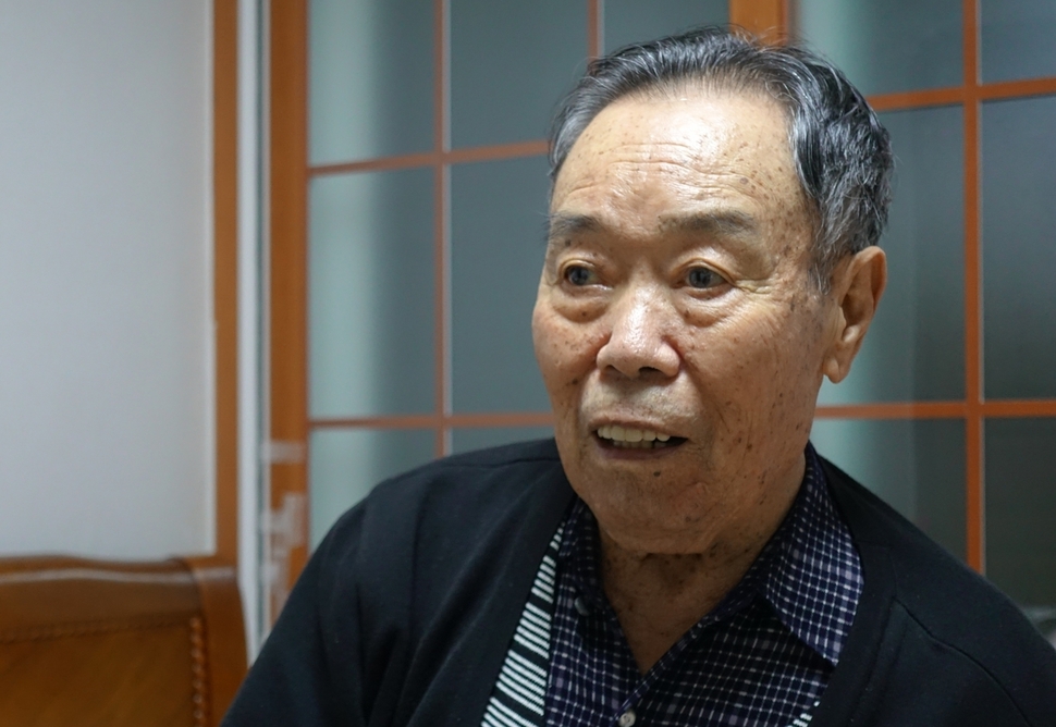 양일화씨가 4·3 수형인 재심 재판에서 공소 기각으로 사실상 무죄 판결을 받은 것에 대해 소감을 말하고 있다.