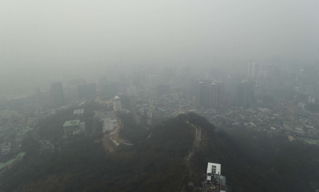 [날씨] 미세먼지 전국 ‘나쁨’…서울·경기 ‘매우 나쁨’