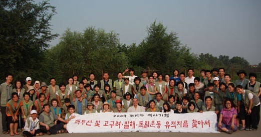 법륜스님은 1995년부터 매년 여름 간도와 연해주 등을 찾아 독립운동가들의 역사 유적지를 탐방해왔다