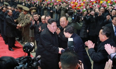 김정은 평양 귀환…노동신문 ‘열차 대장정’ 띄우기