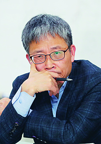 이용인 한반도국제에디터