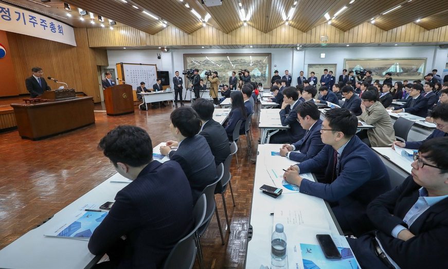 ‘조양호 최측근’ 석태수, 한진지주사 이사 연임 통과