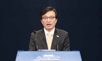 [사설] 김의겸 사퇴, 문재인 정부 뼈저린 반성의 계기로