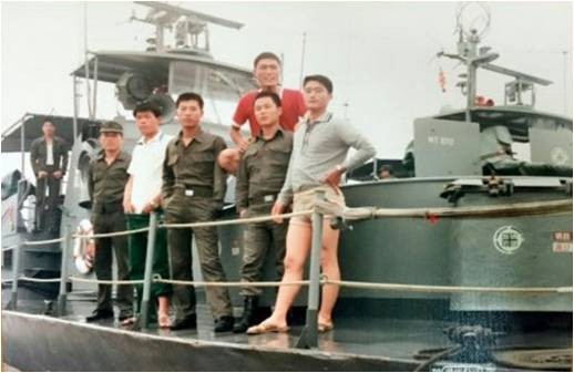 39년 전인 1980년 1월 강원 고성군 거진 앞바다에서 침몰해 실종된 속초해경 72정의 승조원들. 해경 72정 유가족협의회 제공