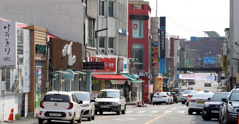 한 지방 소도시 구 도심지의 모습. 한겨레 자료사진