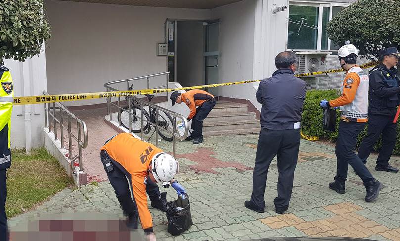 진주 아파트 방화·흉기난동 40대 조현병 전력…경찰, 동기 수사