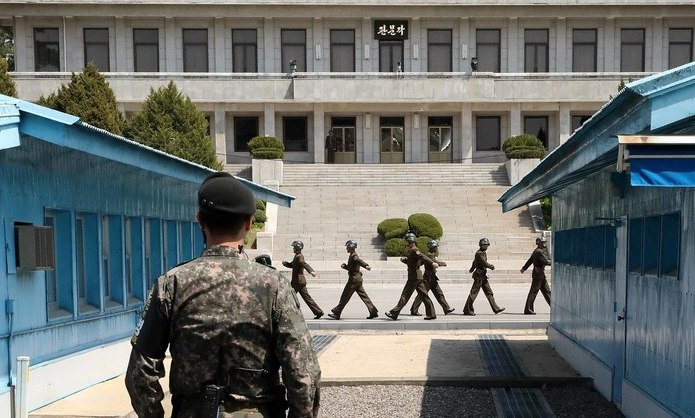 [사설] 남쪽만 개방한 JSA, 약속대로 북쪽도 빨리 열어야
