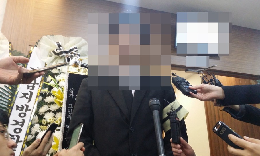 “경찰청 공식 사과하라”…‘진주 아파트 참사’ 장례식 무기한 연기