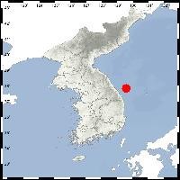 동해시는 해역 지진 발생에 따른 지역 명칭 발표 기준을 바꿔달라고 기상청에 건의하기로 했다. 사진은 지난 19일 동해시 동북쪽 54㎞ 해역에서 발생한 진앙 위치. 기상청 제공