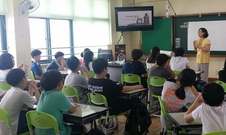 ‘우리집에 왜 왔니’ 놀이가 위안부 관련?…교육부 조사 나선다 