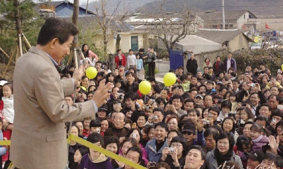 노무현 10주기…여권 ‘노무현 정신’ 기림과 다짐 봇물 