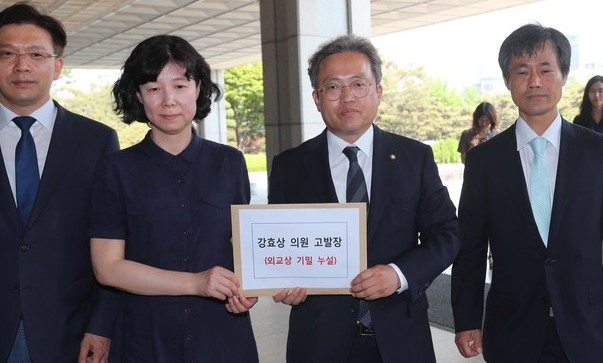 여야4당 “기밀누설은 국기문란”…보수진영도 “강효상 출당”