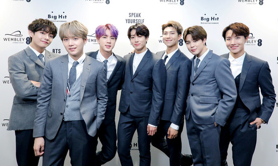 CNN “미국 무너뜨린 BTS, 비틀스보다 더 대단한 성취”