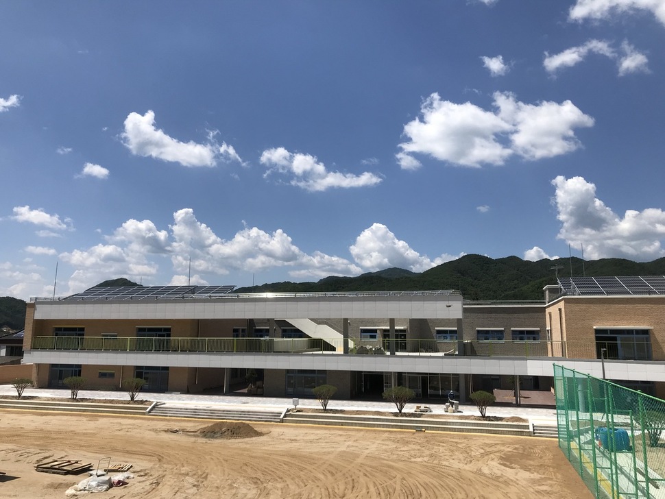 7월1일 강원도 홍천에서 문을 여는 노천초등학교 모습. 강원도교육청 제공