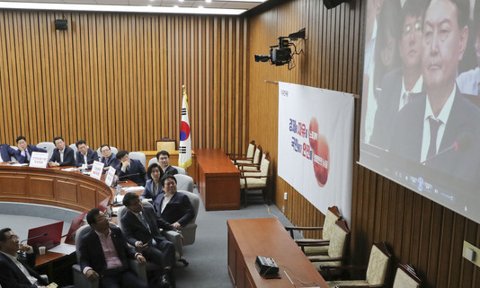 ‘윤석열 청문보고서’ 채택 난항…나경원 “국민 우롱”