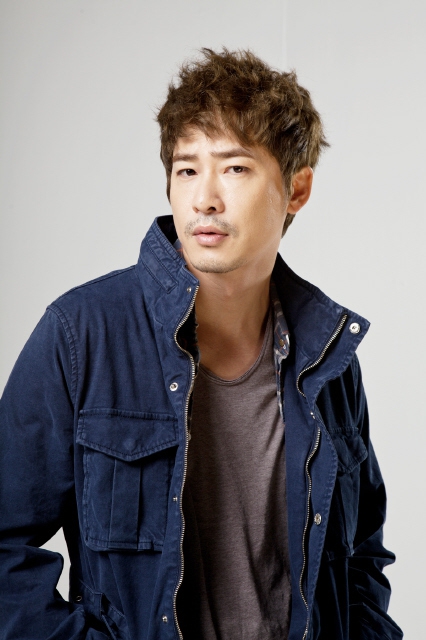 준강간 혐의로 구속영장이 신청된 탤런트 강지환씨. <한국방송>(KBS)제공