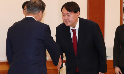 [사설] ‘윤석열 검찰’ 출발, 국민과 함께하는 개혁의 길로