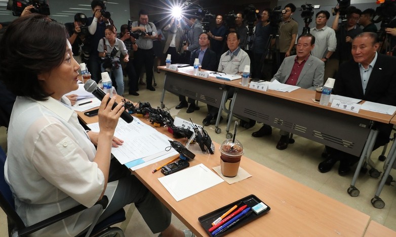 박영선 “소재·부품 국산화, 대-중소기업 불공정거래 없게 모니터링 강화”