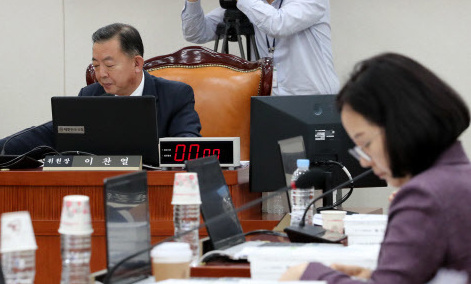 고교무상교육 반대하던 한국당 돌연 “내년 전면 시행하자”