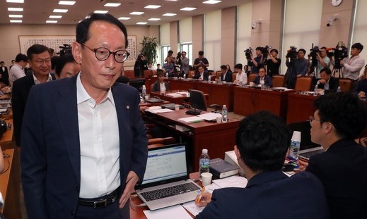 [사설] 한국당, ‘가족 증인’ 빌미로 청문회 무산시키려 하나