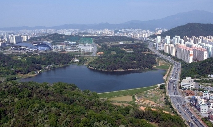 검찰, 광주시청 압수수색…민간공원 특례사업 업체 변경 의혹 관련