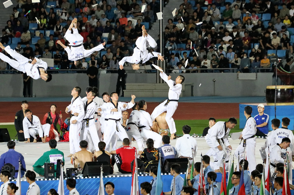 2019충주세계무에마스터십 대회에서 선보인 태권도 시연.