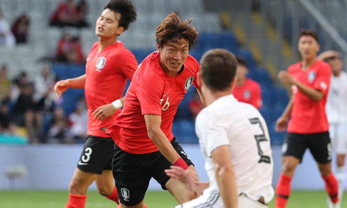  벤투 감독 “조지아 평가전, 전반전은 역대 최악의 경기” 