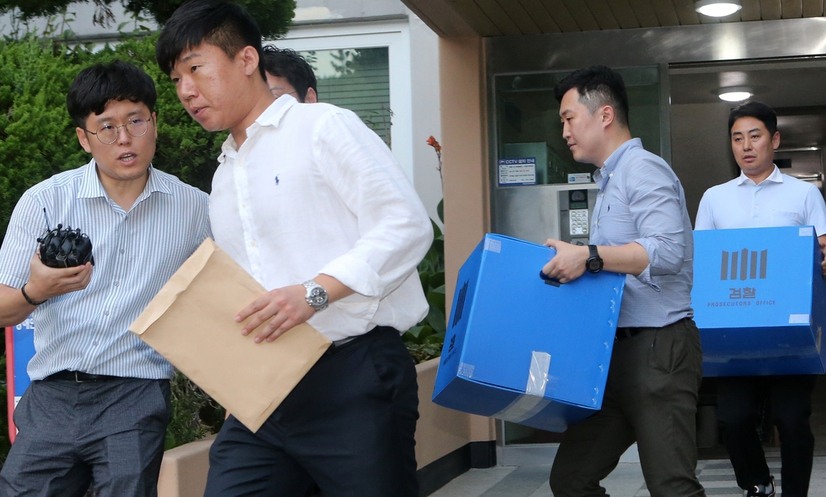 원본은 어디에…조국 딸 ‘총장 표창장’ 미스터리