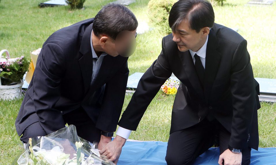 조국 “검찰 제도·문화 바꿔 김홍영 검사 같은 비극 없도록”