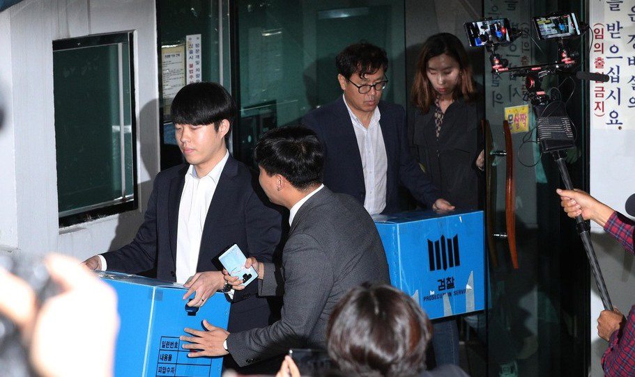 적어도 ‘3가지 의혹’…조국 턱밑 겨누는 검찰