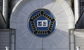 죽도로 딸 위협 남성 때린 아버지, 국민참여재판 ‘만장일치 무죄’