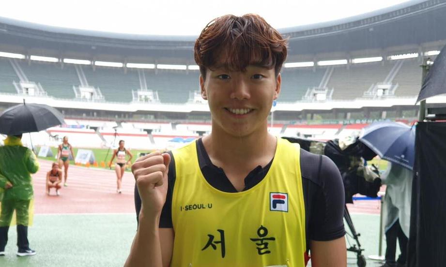 ‘19살 스프린터’ 신민규, 김국영·박태건 제치고 육상 남자 200ｍ 우승