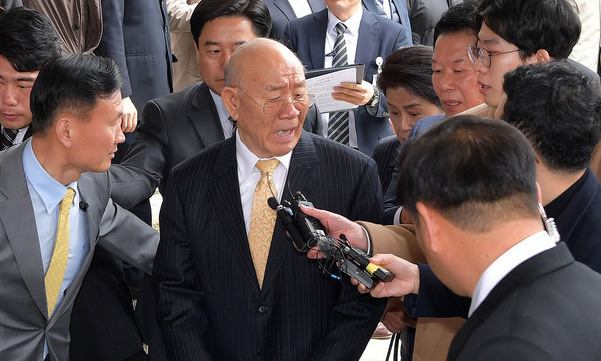 “광주천 향해 ‘타타타’ 총성” 조비오 신부와 헬기사격 목격 증언