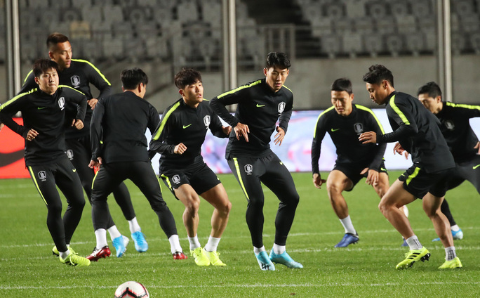 손흥민 등 축구대표팀의 훈련 모습. 연합뉴스