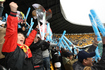 야구·축구가 남성 전유물?  여성들 “벽은 없다” 하이킥