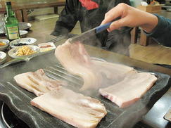 사먹는 음식 ‘싱거운’ 이유가 있었네