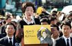 이희호씨 “행동하는 양심으로 사십시오”