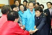 부산 동구 ‘절반이 부동층’…대선주자 대리전 후끈