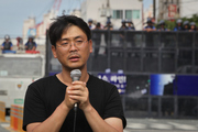 ‘희망버스’ 송경동 시인, 항소심에서 집행유예