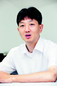 “고통받는 사람들과 함께하는 게 왜 편향적이란 건가요”
