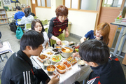 선생님이 매일 학생들 아침밥 차려주는 교실