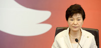 박 대통령 “‘동물의 왕국’ 즐겨봐…동물은 배신하지 않으니까”