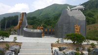 세월호 수색 헬기 추락 1년 되는 날…강원 순직소방인 33명 추모비 17일 제막식