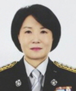‘첫 여성 소방서장’ 원미숙씨
