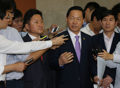 혁신위 “100% 시민참여 경선”…인지도 높은 현역의원 유리