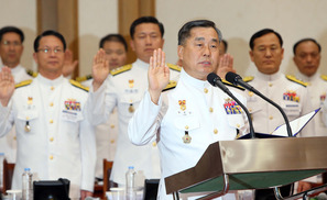 정호섭 해군총장 “일 자위대와 협력할 필요”