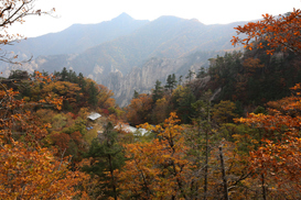 [포토] 붉게 물든 설악산