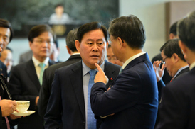 가계·기업·자영업자 ‘트리플 부채’ 부실 위험 커졌다